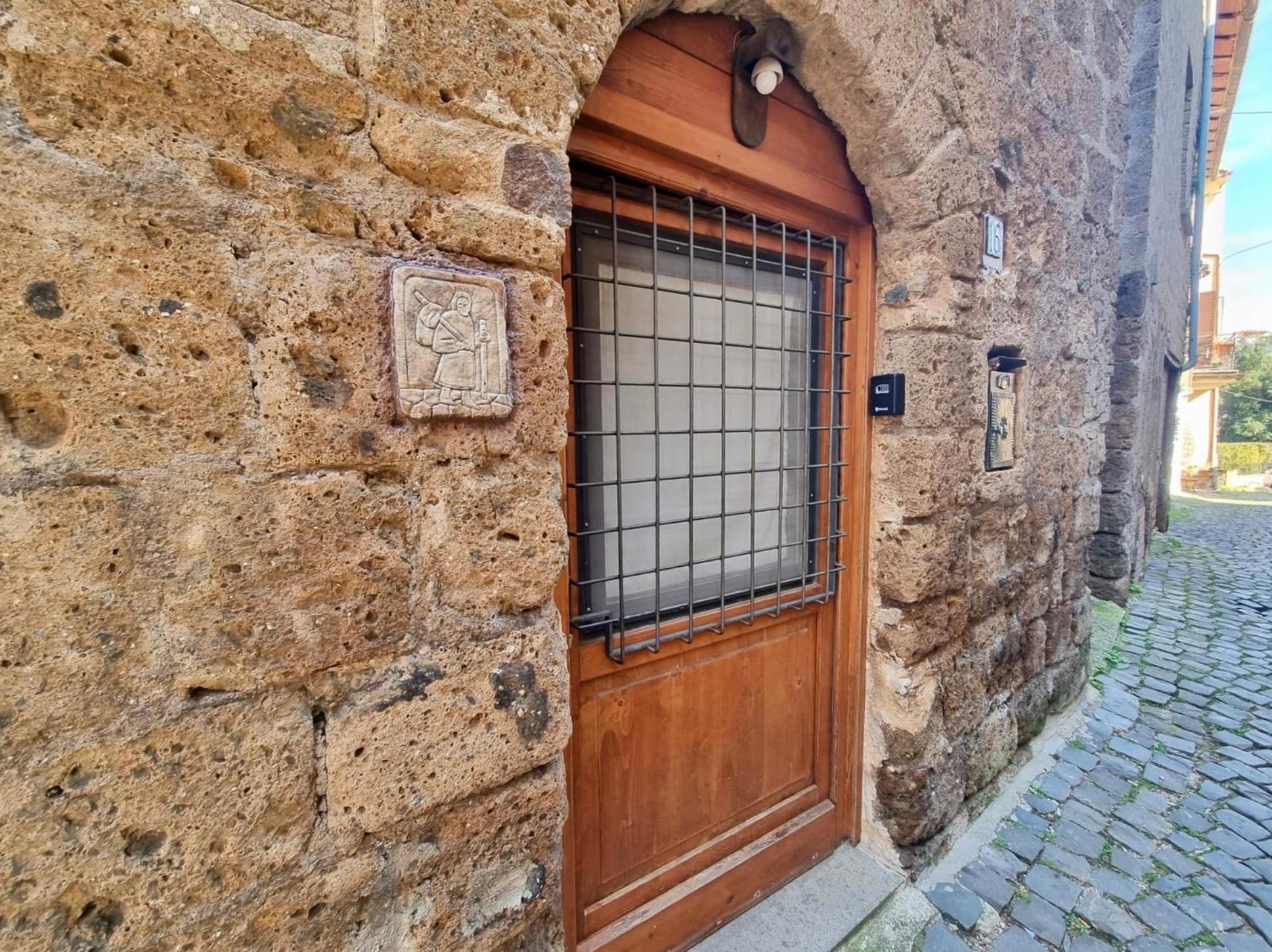 Вилла Francigena Maison Сутри Экстерьер фото